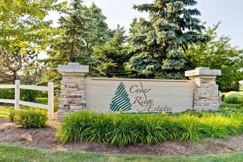 437 Red Cedar Rd, Lake Villa, IL, 60046-8627 | Card Image