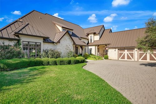 84 Applehead Island Dr, Horseshoe Bay, TX, 78657-5708 | Card Image