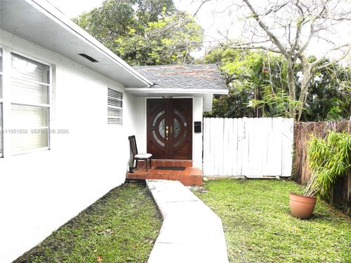 3466-3466 Sw 23rd St, Miami, FL, 33145-3017 | Card Image