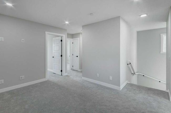 82 Edith Green Nw, Home with 4 bedrooms, 3 bathrooms and 2 parking in Calgary AB | Image 13