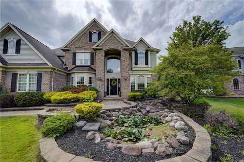 83 Angels Path, Webster, NY, 14580-2293 | Card Image