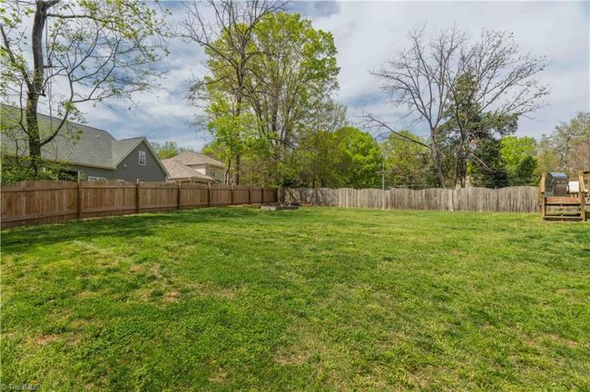 4504 Carriagebrook Ct, House other with 3 bedrooms, 4 bathrooms and null parking in Clemmons NC | Image 9