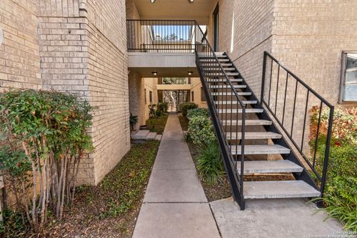 2006-11843 Braesview, San Antonio, TX, 78213 | Card Image