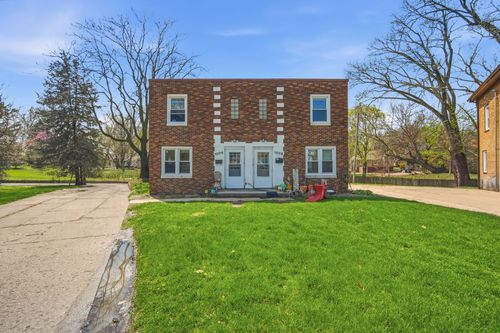 1004 Kingman Cir, Des Moines, IA, 50311-3519 | Card Image