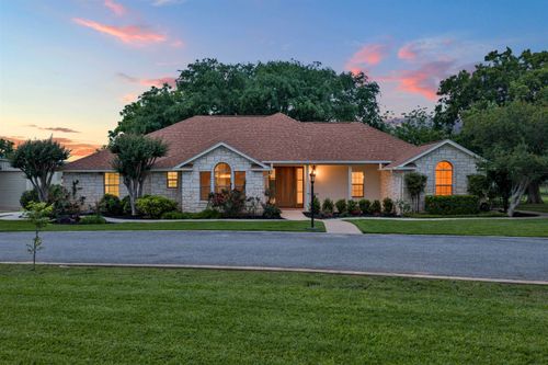 406 Ancient Oaks Dr, Marble Falls, TX, 78654 | Card Image