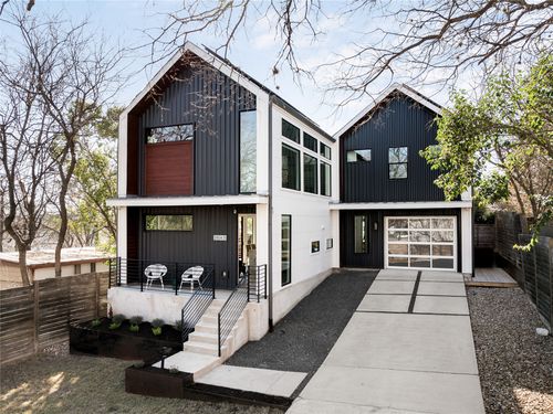 b-2804 E 22nd St, Austin, TX, 78722-1704 | Card Image