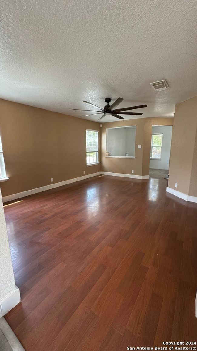 8038 Cavern Hill, House other with 3 bedrooms, 2 bathrooms and null parking in San Antonio TX | Image 2