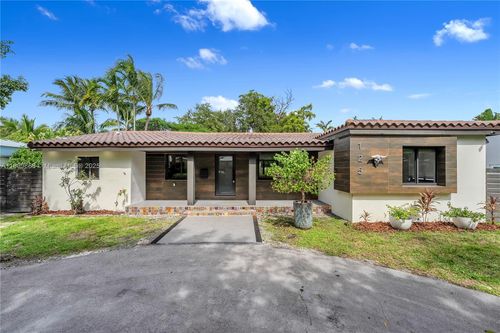 125 Ne 107th St, Miami Shores, FL, 33161-7031 | Card Image