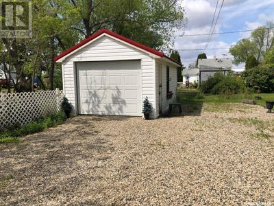 321 Rongve St, House other with 2 bedrooms, 1 bathrooms and null parking in Sturgis SK | Image 3