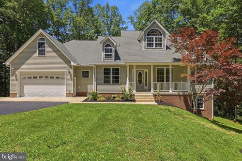 545 Stoakley Rd, PRINCE FREDERICK, MD, 20678-3845 | Card Image
