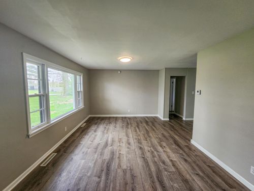 5377 Cleveland Ln, Merrillville, IN, 46410 | Card Image