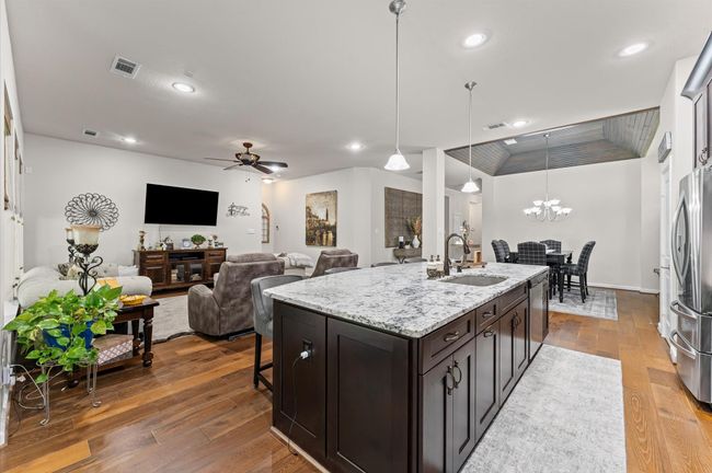 1114 Audrey Trl, House other with 3 bedrooms, 3 bathrooms and 3 parking in Tomball TX | Image 14