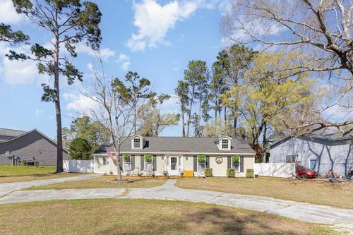 150 Brookgate Dr, Myrtle Beach, SC, 29579-7809 | Card Image