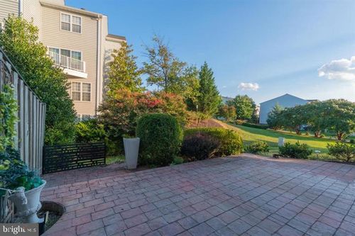32-6325 Eagle Ridge Ln, ALEXANDRIA, VA, 22312-3972 | Card Image