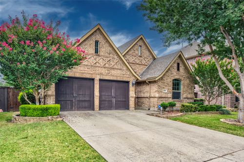 8272 Haltered Horse Ln, Frisco, TX, 75036-4848 | Card Image