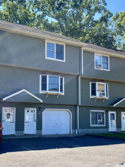 43-680 N Colony St, Meriden, CT, 06450-2364 | Card Image