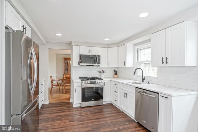 2403 Saint Charles Pl, House other with 4 bedrooms, 2 bathrooms and null parking in CINNAMINSON NJ | Image 9