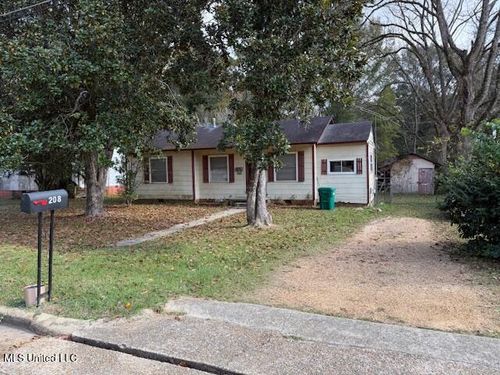 208 Brashier St, Brookhaven, MS, 39601-2512 | Card Image