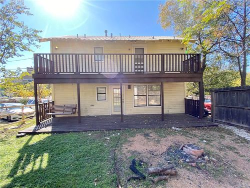 b-407 E 30th St, Austin, TX, 78705-3812 | Card Image