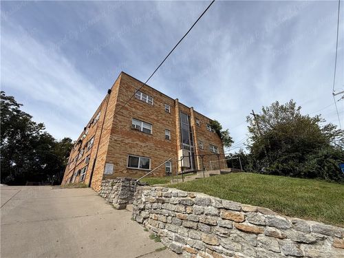 15-947 Grand Ave, Cincinnati, OH, 45205-1940 | Card Image