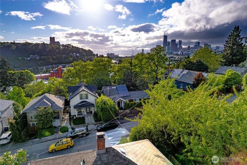 1012 20th Ave S, Seattle, WA, 98144-2924 | Card Image
