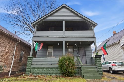 4067 E 57th St, Cleveland, OH, 44105-4856 | Card Image