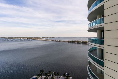 2504-2127 Brickell Ave, Miami, FL, 33129-2147 | Card Image