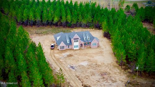 906 Old Glory Lane, Brandon, MS, 39047 | Card Image