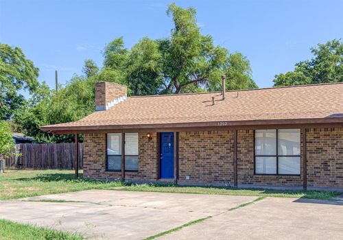 a-1202 Westcott Dr, Round Rock, TX, 78664-3244 | Card Image