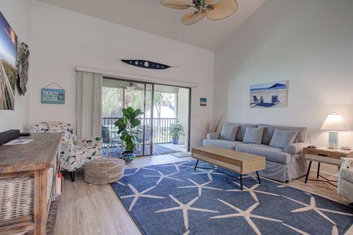 69 Village Las Palmas Cir, St Augustine, FL, 32080-3596 | Card Image