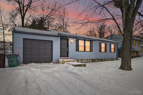 9161 Trelawney Ct, Cincinnati, OH, 45251-3034 | Card Image