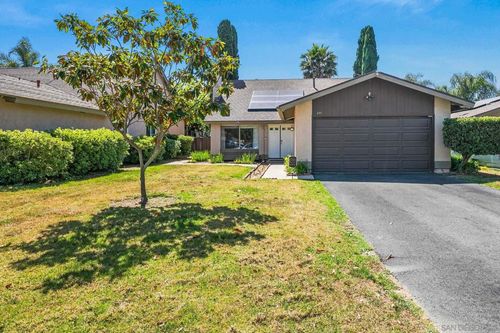 245 Festival Dr, Oceanside, CA, 92057-5135 | Card Image