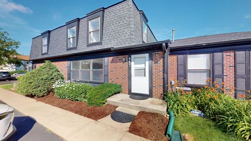 962 Inverrary Lane, Deerfield, IL, 60015 | Card Image