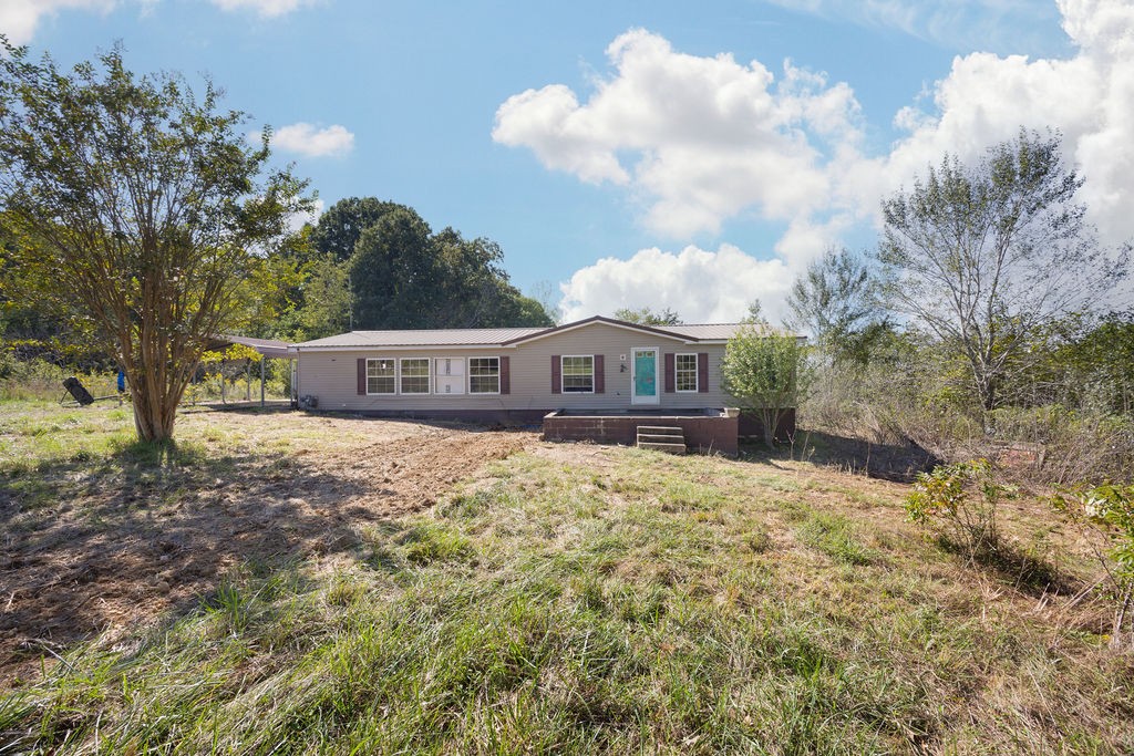 Point Rd, Lawrenceburg, TN 38464