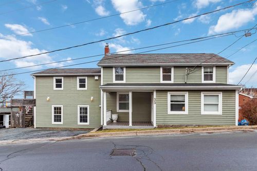 35 Mcfatridge Rd, Halifax, NS, B3N2R2 | Card Image