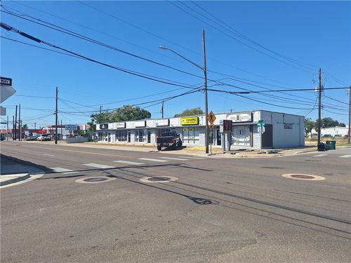 1308 Ayers St, Corpus Christi, TX, 78404-3031 | Card Image