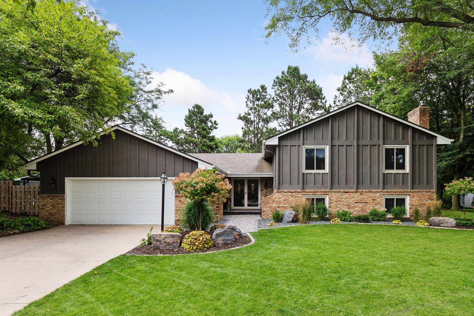 Everest Ln, Minneapolis, MN 55447