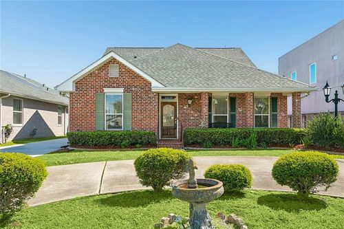 8108 Harris Avenue, Harahan, LA, 70123 | Card Image