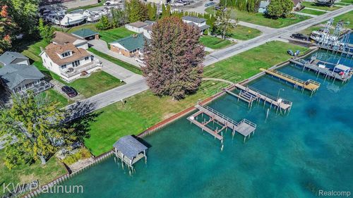 3292 S Channel Dr, Harsens Island, MI, 48028-9547 | Card Image