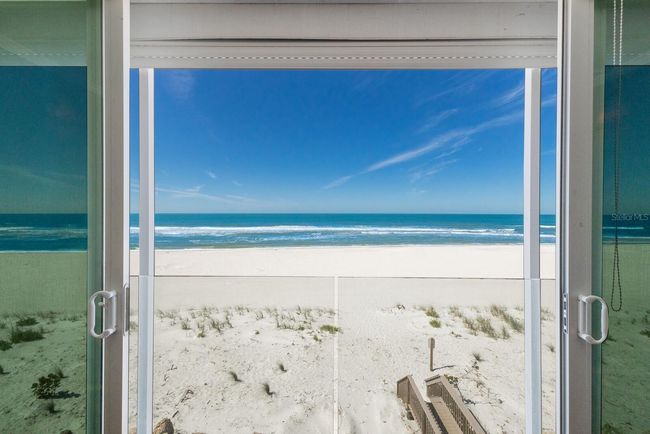 UNIT-204 - 5300 Gulf Dr, Condo with 2 bedrooms, 2 bathrooms and null parking in Holmes Beach FL | Image 15
