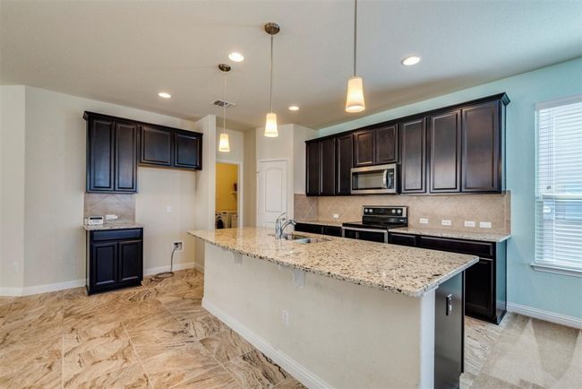 16016 Canberra Trl, House other with 3 bedrooms, 3 bathrooms and 4 parking in Austin TX | Image 4
