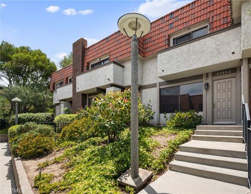 27932 Ridgebrook Ct, Rancho Palos Verdes, CA, 90275-3369 | Card Image