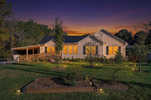 1602B High St, Farmville, VA, 23901 | Card Image