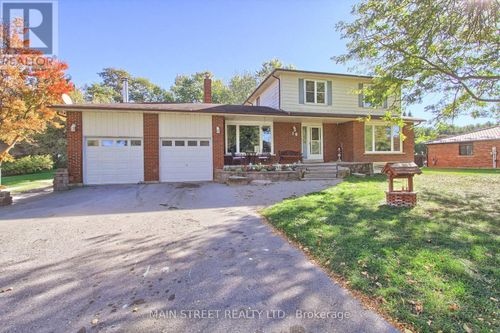 16 Ramsay Street, East Gwillimbury (Holland Landing), ON, L0G1H0 | Card Image