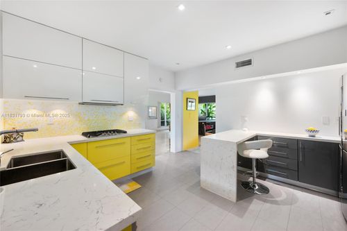 apt-1-1101 98th St, Bay Harbor Islands, FL, 33154-1749 | Card Image