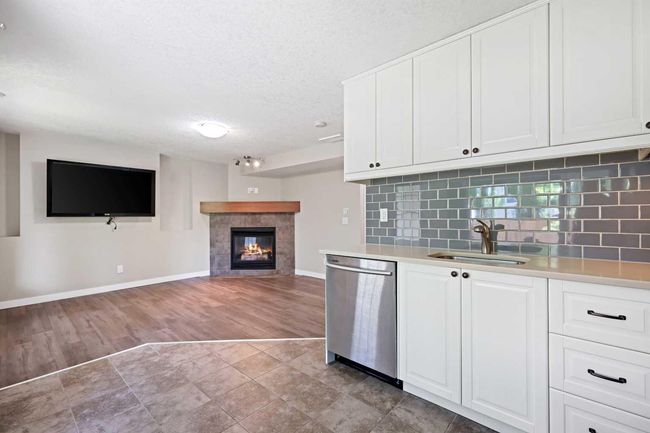 19 Rockyspring Green Nw, House other with 4 bedrooms, 4 bathrooms and 4 parking in Calgary AB | Image 34