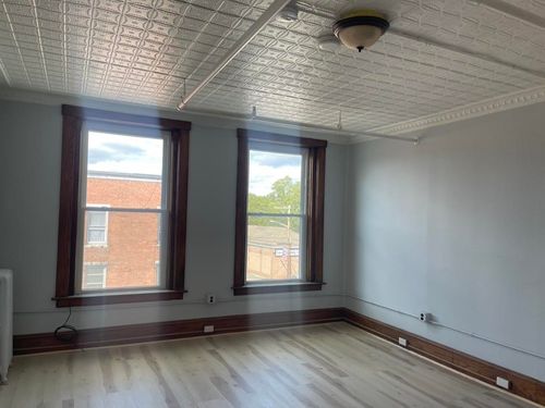 9-43 Central Street, Haverhill, NH, 03765 | Card Image