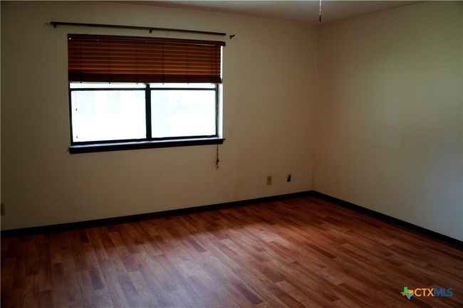 523 Blake St, House other with 4 bedrooms, 3 bathrooms and null parking in Victoria TX | Image 16