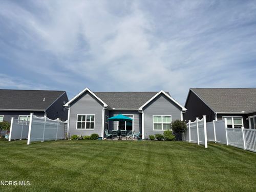 5520 Willow Circle, Sylvania, OH, 43560 | Card Image