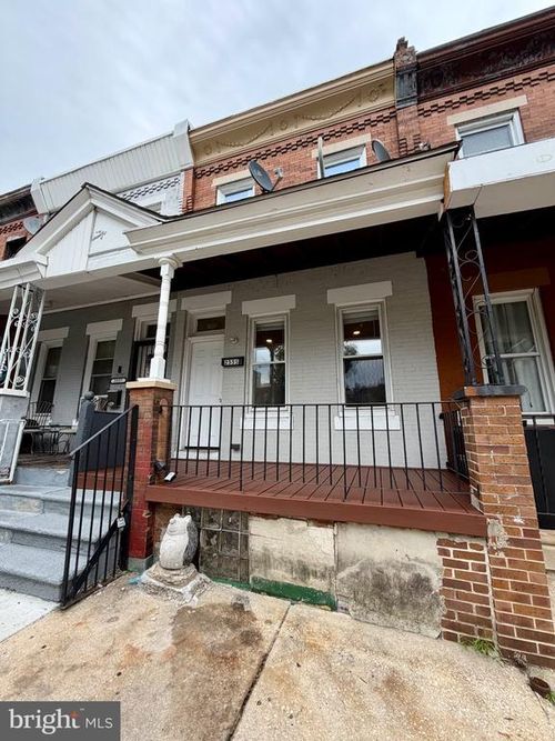 2555 N Hollywood St, PHILADELPHIA, PA, 19132-3024 | Card Image